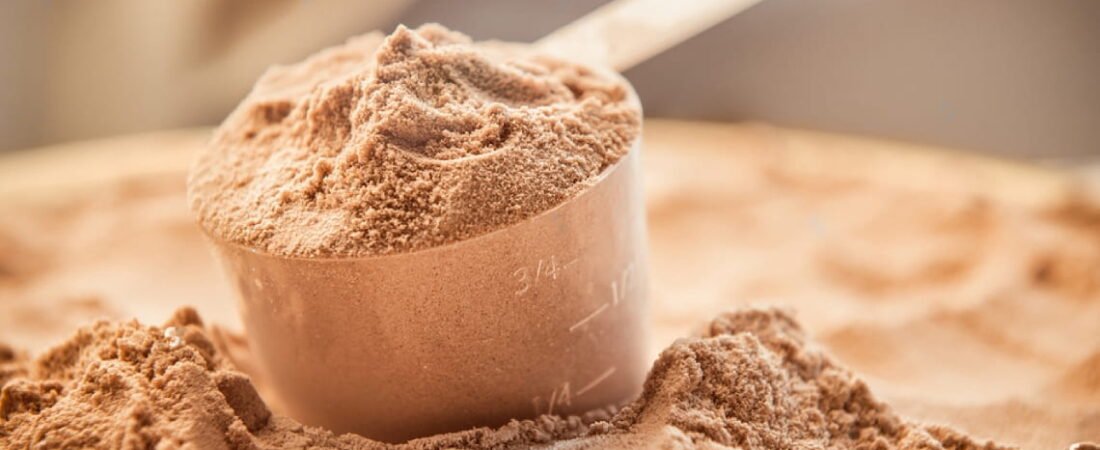 Top 10 Melhores Whey Protein de 2026: Guia Completo para Escolher o Suplemento Ideal